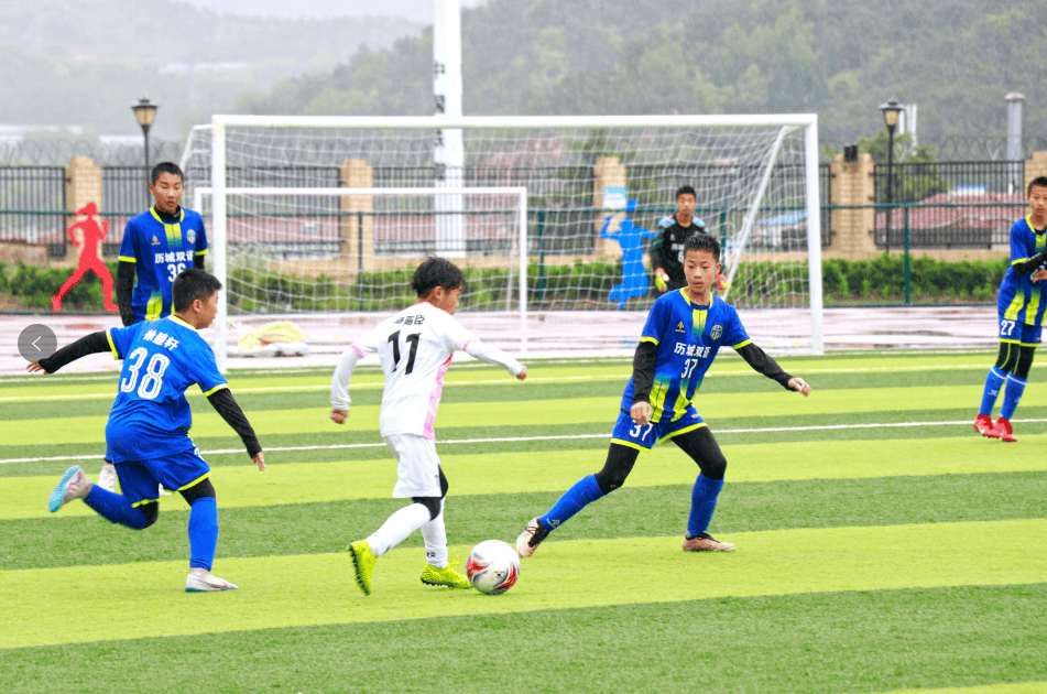Kaiyun APP-青少年足球赛事不断创新，加入多样化团队合作项目的简单介绍