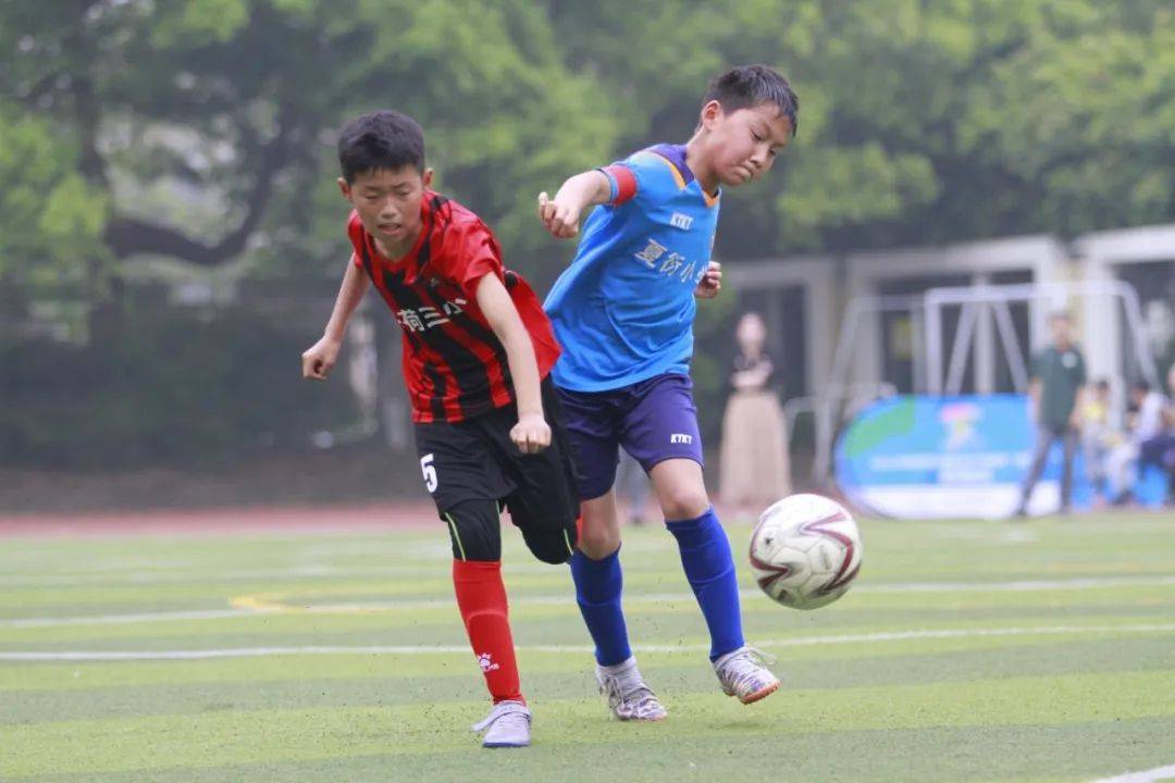 青少年足球赛事不断创新,加入多样化团队合作项目的简单介绍 青少年足球赛事不断创新,加入多样化团队合作项目的简单介绍