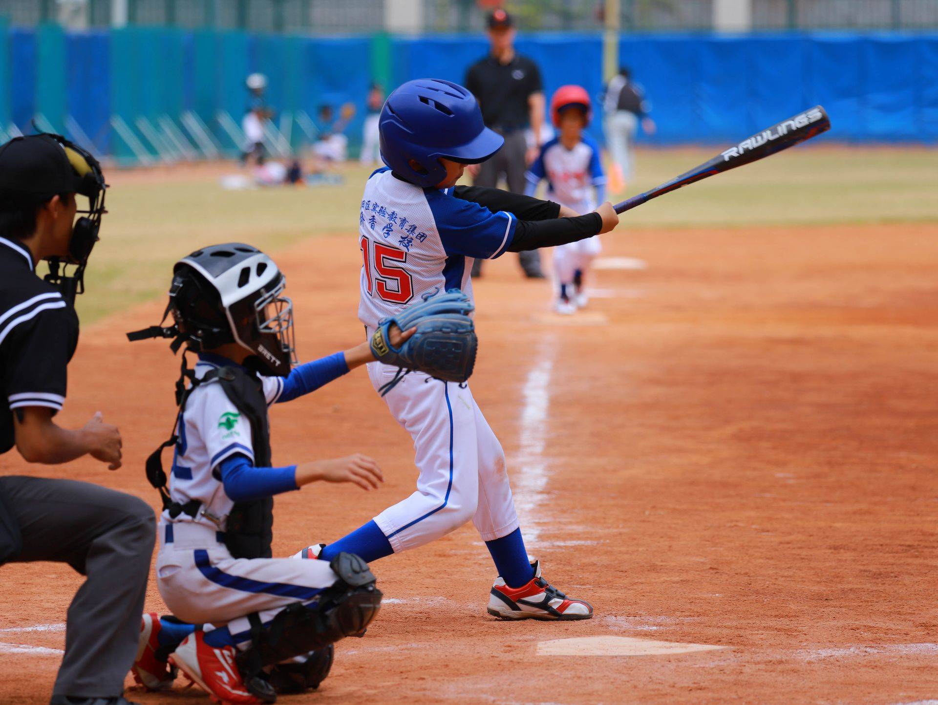 开云官方网站-全国少年棒球赛，小将们的竞技舞台