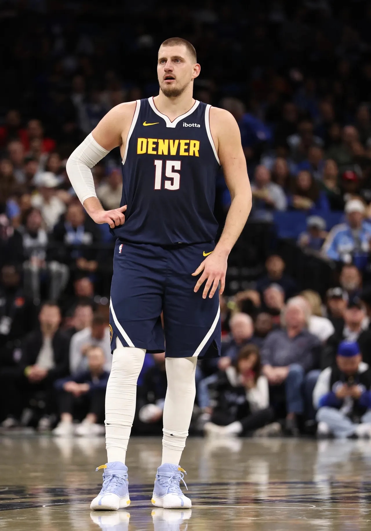 开云·体育官网APP下载-&quot;掘金队迎来关键战役，士气高昂&quot;